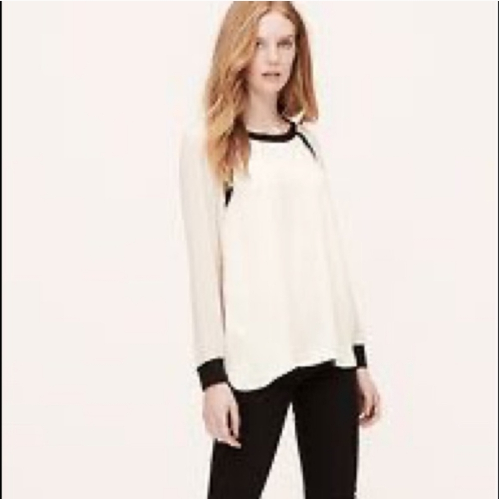 LOFT Women's Cream and Black Long Sleeve Top